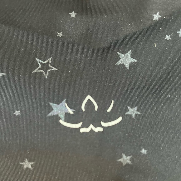 Beyond Yoga Small Butterfly Shine & Tossed Star High Waisted 7/8 Midi Leggings - Picture 10 of 16